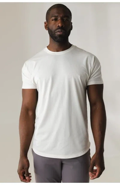 Vitality Adapt Tee In Gray