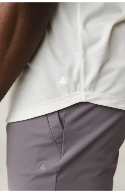 Vitality Adapt Tee In Gray