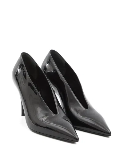 Gucci Musa Vernic Patent Leather Anklet Pumps In Animal Print