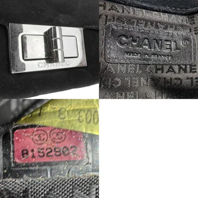 Pre-owned Chanel Black Velvet Leather Shoulder Bag ()
