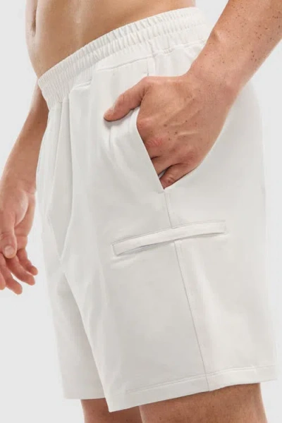 Peloton Dreamblend 7" Cargo Short In White