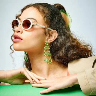 Lele Sadoughi Austin Sunglasses In Brown