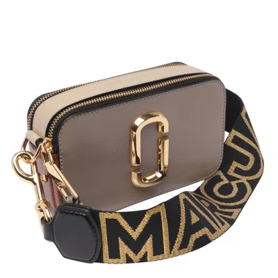 Marc Jacobs Quick Shot Crossbody Bag In Sand