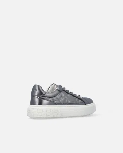 Pinko Laminated Shoes With Love Birds Logo In Gray