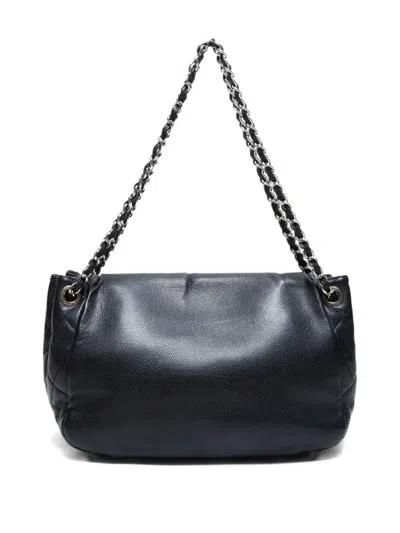 Pre-owned Chanel 2010-2011 Cc Shoulder Bag In Black