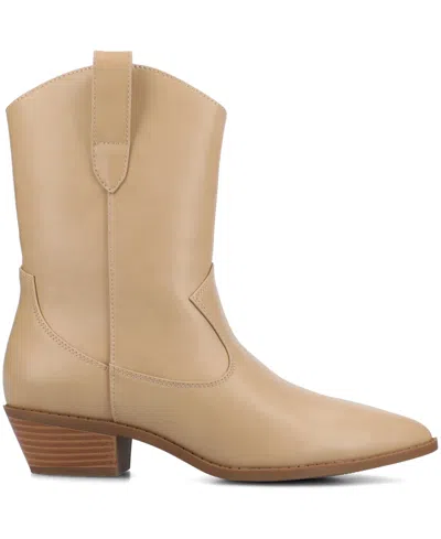 Journee Collection Womens Fritzie Block Heel Booties In Brown