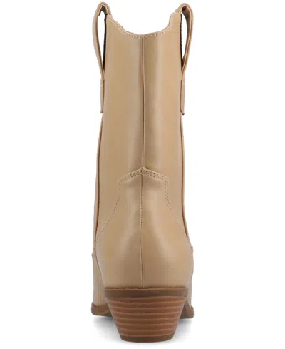 Journee Collection Womens Fritzie Block Heel Booties In Brown