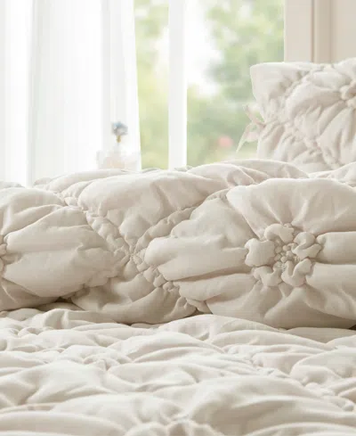 Intelligent Design Lily Floral 2-pc. Comforter Set, Twin In Neutral