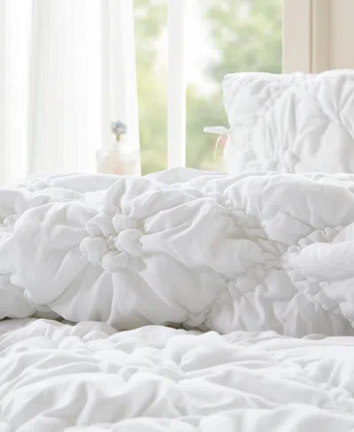 Intelligent Design Lily Floral 2-pc. Comforter Set, Twin In White