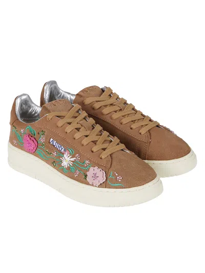 Autry Dallas Low Sneakers With Embroidered Floral Details In Brown