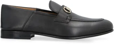 Ferragamo Mocassini Ottone In Black