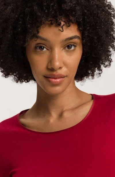 Hanro Seamless Long Sleeve Cotton Top In Red