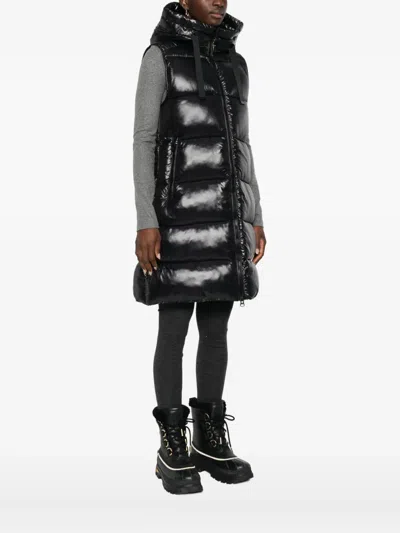 HOODED ZIP-UP JACKET