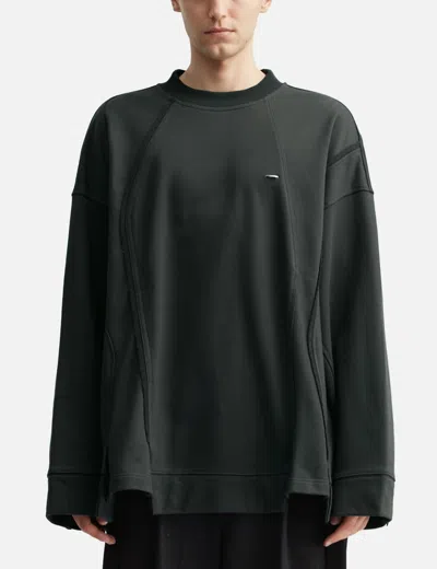Songzio Asymmetric Cut Out Sweatshirt In Black