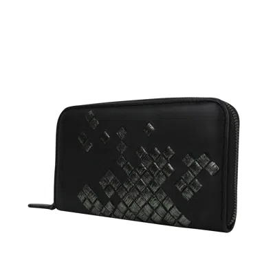 Bottega Veneta Women's Zip Around Black Leather Woven Wallet 114076 1160 In Black
