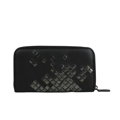 Bottega Veneta Women's Zip Around Black Leather Woven Wallet 114076 1160 In Black