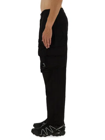 C.p. Company Cargo Pants In Black