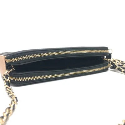 Pre-owned Chanel Beige Black Grained Calfskin Chain/shoulder Wallet () In Multi