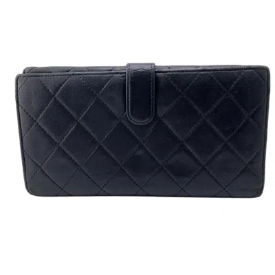 Pre-owned Chanel Matelasse Black Red Color Wine Leather Long Wallet (bi-fold) ()