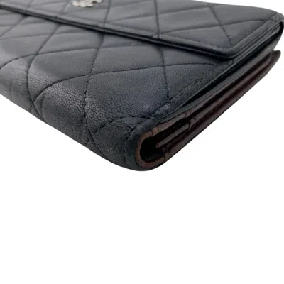 Pre-owned Chanel Matelasse Black Red Color Wine Leather Long Wallet (bi-fold) ()