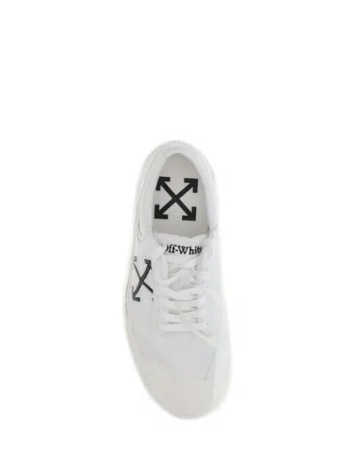 Off-white Low-top Sneakers With Graphic Arrow Detailing In White