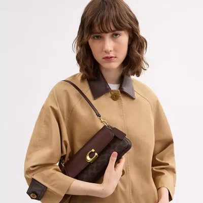 Coach Jet Shoulder Bag In Signature Canvas In Brown