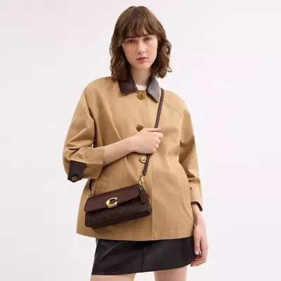 Coach Jet Shoulder Bag In Signature Canvas In Brown