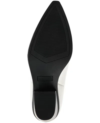 Journee Collection Womens Chantry Stacked Heel Dress Boots In White