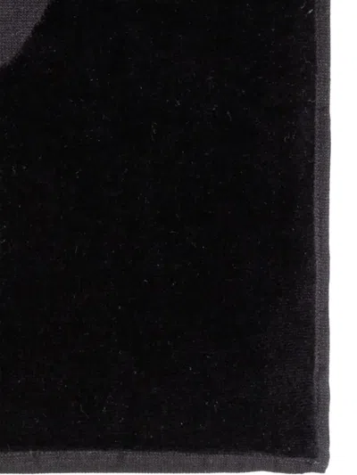 Dsquared2 Logo-detail Bath Towel In Black