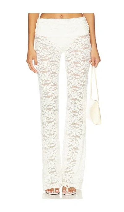 Bananhot Nana É•¿è£¤ Â€“ Å¥¶æ²¹è‰²è•¾ä¸�. Å°ºç � M (also Â€“ L, S, Xs). In White