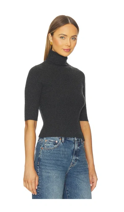 Autumn Cashmere Åœ†ç¿»é¢†ä¸šè£… Â€“ Èƒ¡æ¤'è‰². Å°ºç � M (also Â€“ L, S, Xs). In Multi