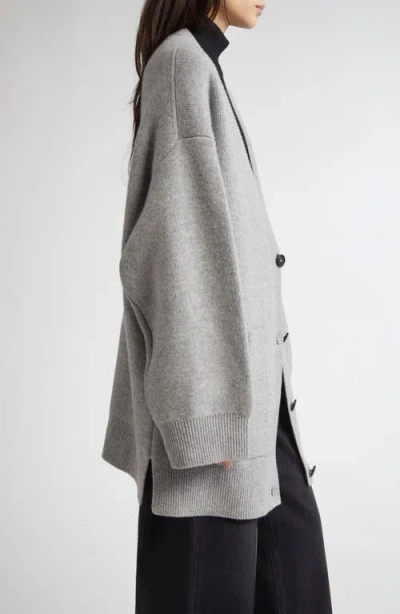 Totême Toteme Longline Stretch Cashmere & Wool Cardigan In Gray