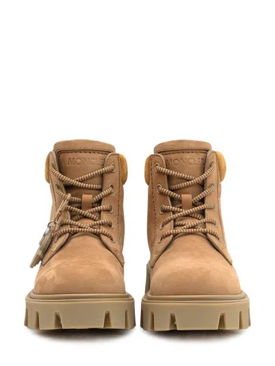 Moncler Peak City Ankle Boots Sneakers Beige In Brown