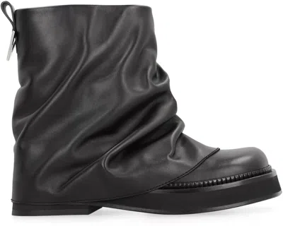 Attico Solid Color Leather Boots With Squared Toe In Black