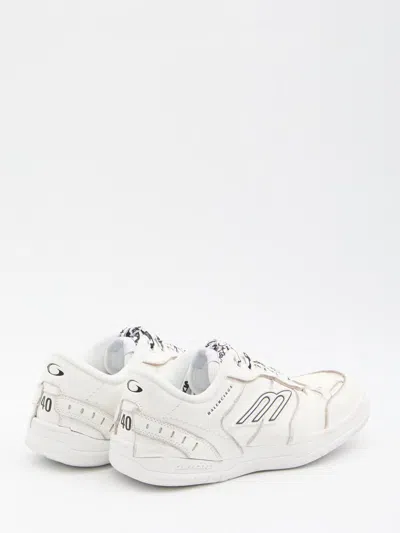 Balenciaga Women Hamptons Worn-out Leather Low-top Sneakers In Neutral