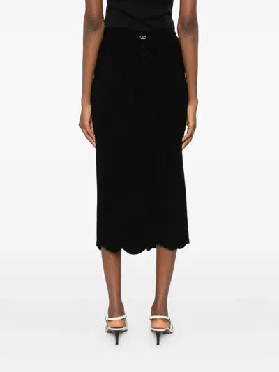 Twinset Classic Black Skirt With Flattering Silhouette In Black