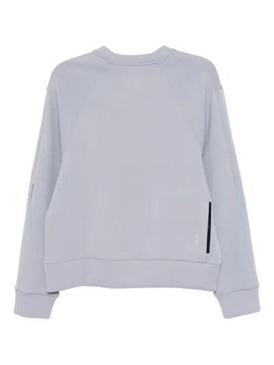 On Focus Tech Sweatshirt In Gray