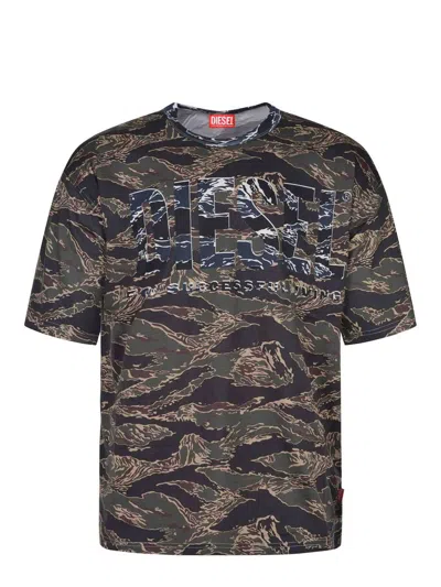 Diesel T-boxt-t22 Tiger-stripe Logo T-shirt In Brown