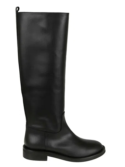 Via Roma 15 Smooth Black Leather Ankle Boots With Minimalist Design In Black