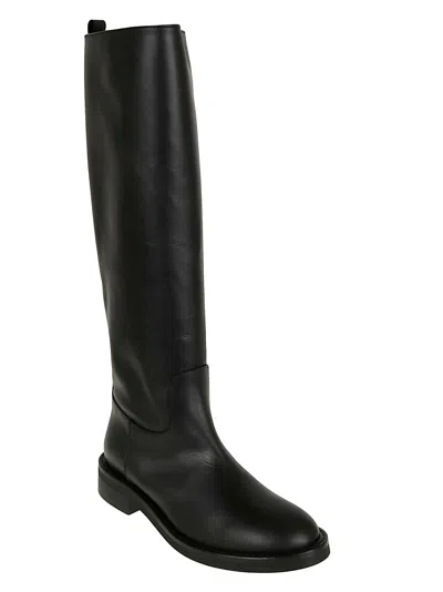 Via Roma 15 Smooth Black Leather Ankle Boots With Minimalist Design In Black