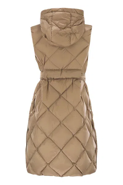 Max Mara The Cube Tregil Vest In Brown