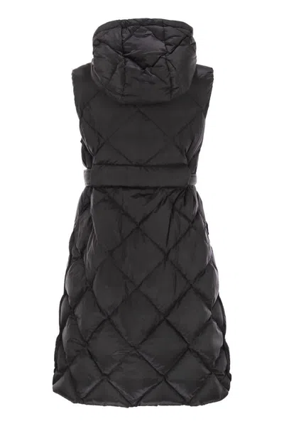 Max Mara The Cube Tregil Vest In Black
