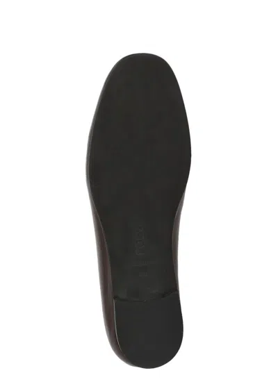 Poeve Pointed-toe Lace-up In Brown