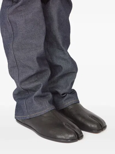 Maison Margiela Smooth Leather Loafers With Split-toe Design In Black