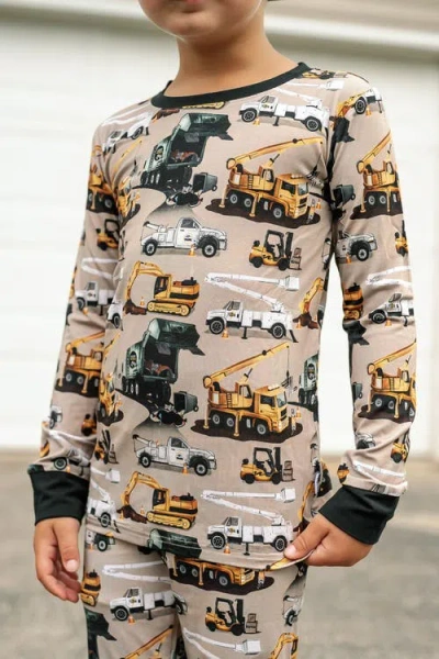 Fletch Work Hard, Play Hard 2 Piece Pajama Set In Multi