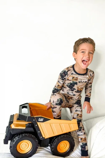 Fletch Work Hard, Play Hard 2 Piece Pajama Set In Multi