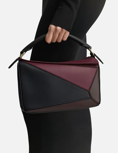 Loewe X Albers Puzzle Square Shoulder Bag In Leather