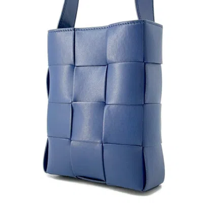 Pre-owned Bottega Veneta Blue Leather Shoulder Bag ()