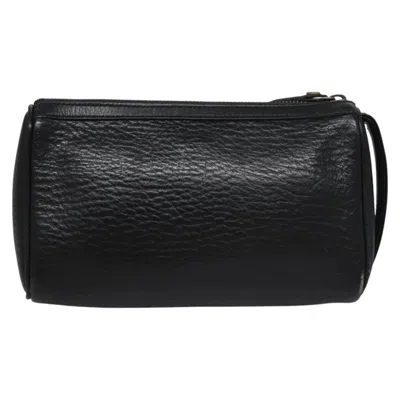 Pre-owned Burberry Black Leather Clutch Bag ()