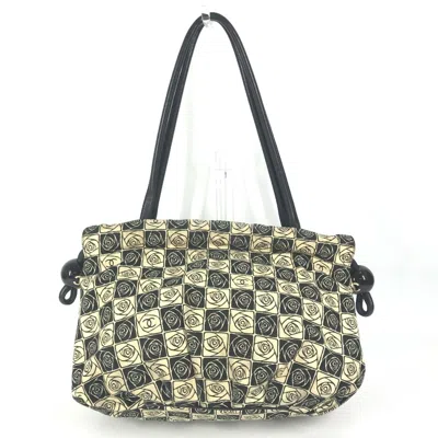 Pre-owned Chanel Camellia Black White Canvas Shoulder Bag Tote Bag ()